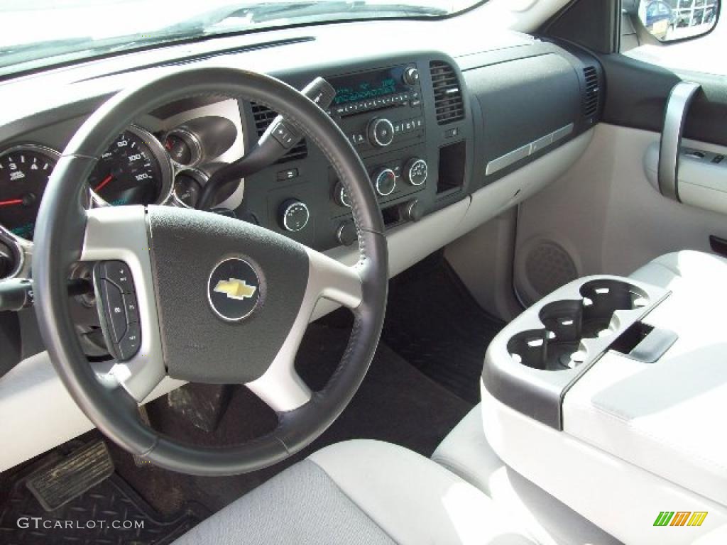 2009 Silverado 1500 LT Crew Cab 4x4 - Silver Birch Metallic / Light Titanium photo #15
