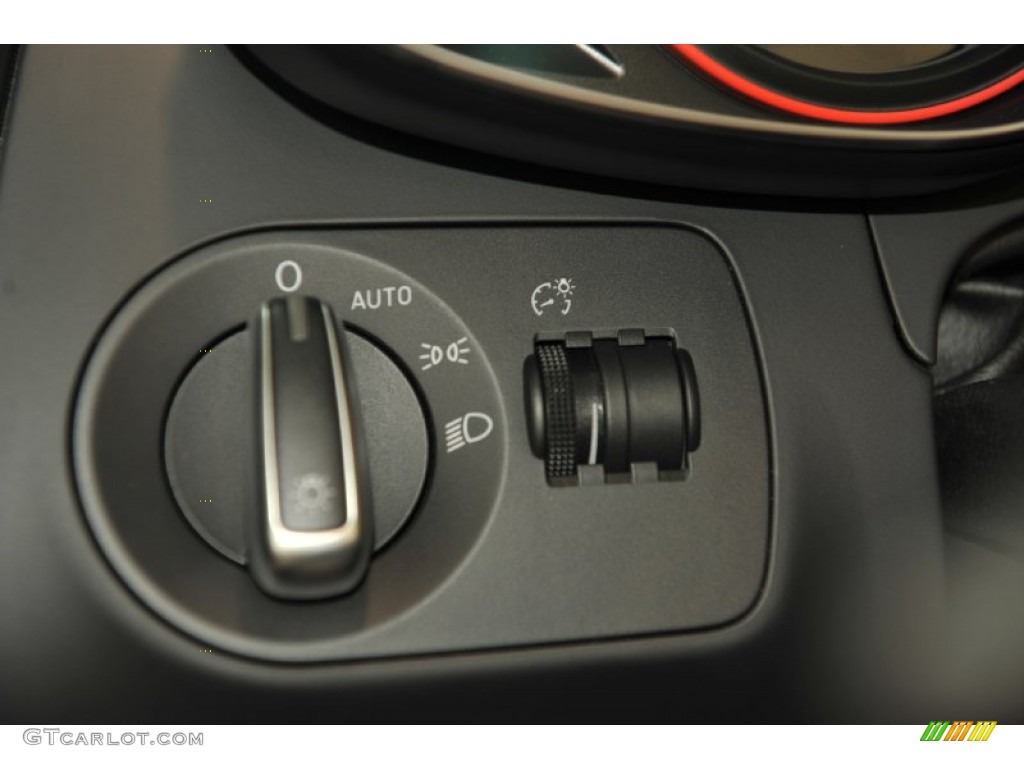 2011 Audi R8 Spyder 5.2 FSI quattro Controls Photo #59876165