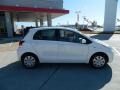 2009 Polar White Toyota Yaris 5 Door Liftback  photo #2