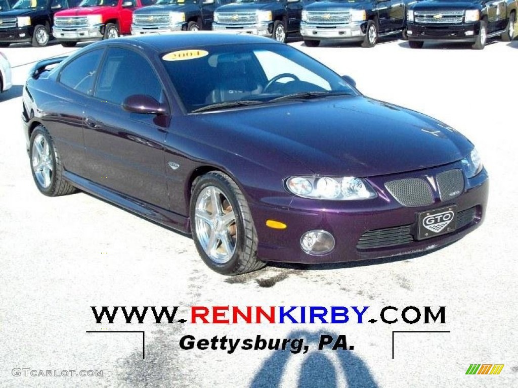 2004 GTO Coupe - Cosmos Purple Metallic / Dark Purple photo #1