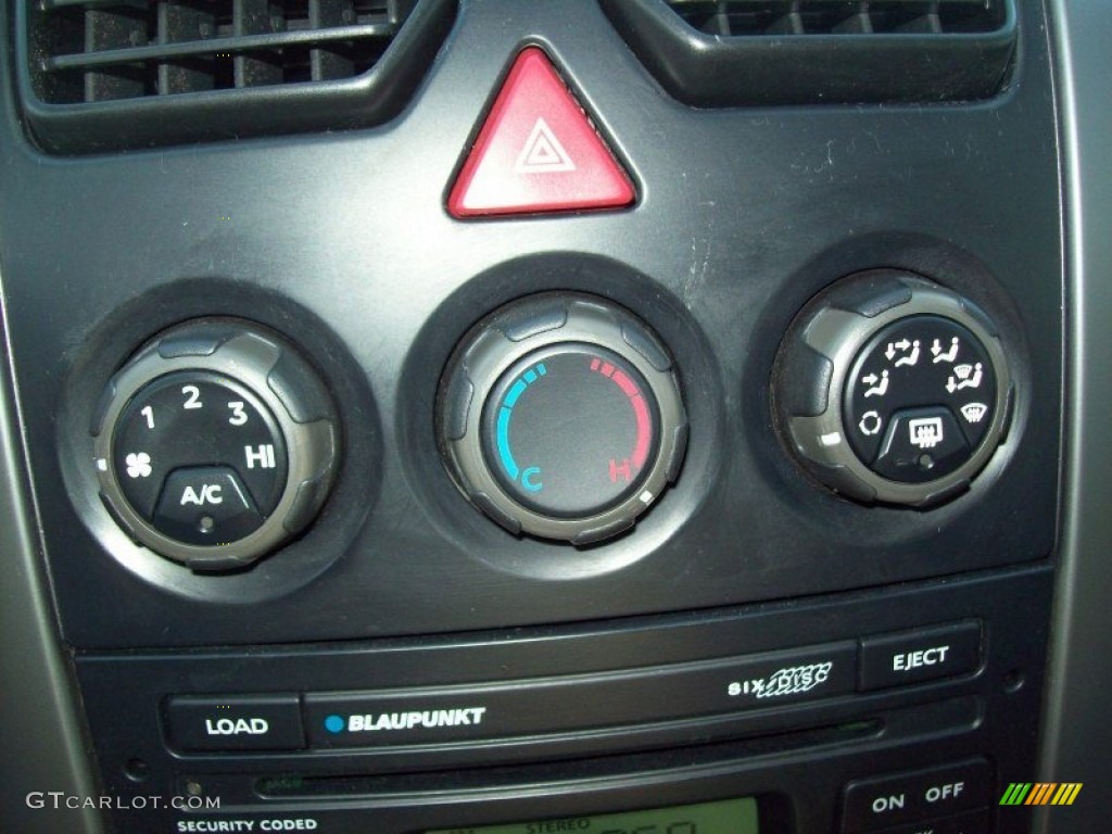 2004 Pontiac GTO Coupe Controls Photo #59876768