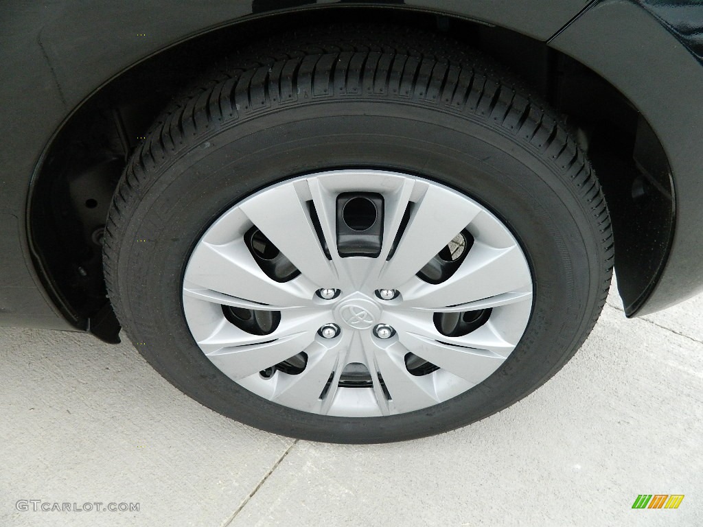 2012 Toyota Yaris L 3 Door Wheel Photo #59877977