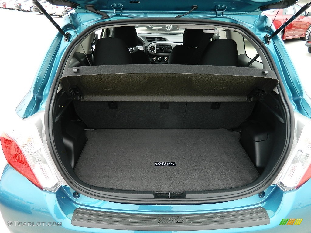 2012 Toyota Yaris LE 3 Door Trunk Photos