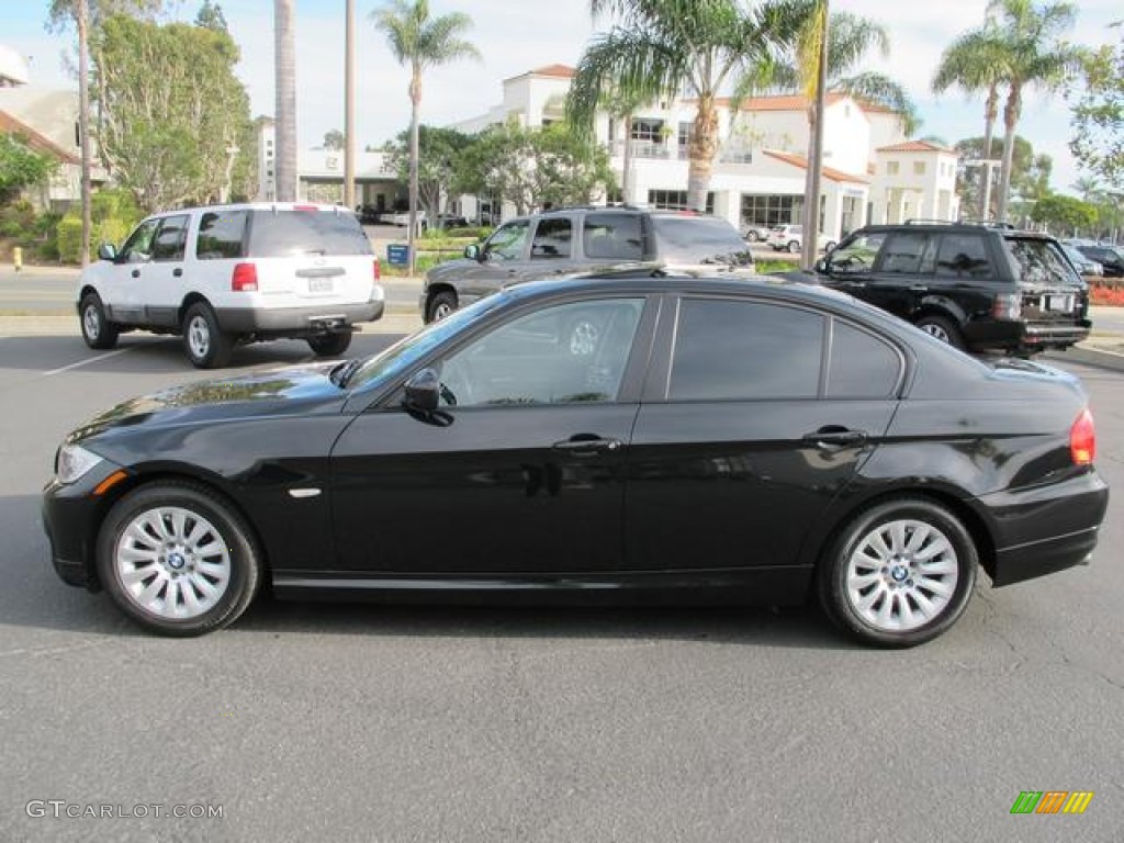 2009 3 Series 328i Sedan - Black Sapphire Metallic / Black photo #3