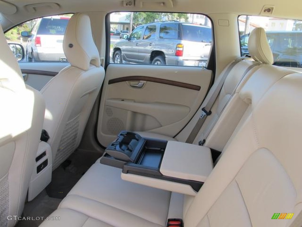 2010 XC70 3.2 AWD - Caper Green Metallic / Sandstone photo #7