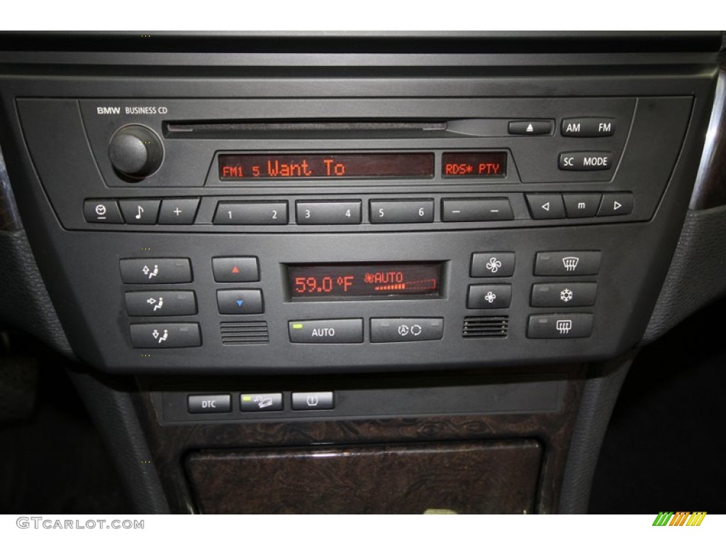 2007 BMW X3 3.0si Controls Photo #59883377