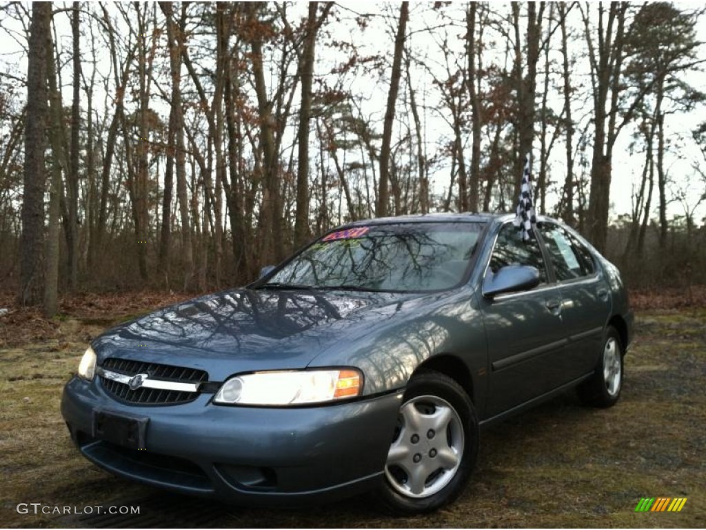 2001 Altima GXE - Opal Blue Metallic / Dusk photo #3