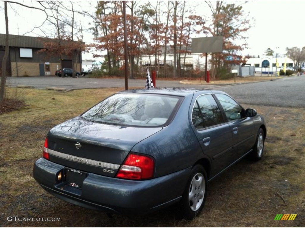 2001 Altima GXE - Opal Blue Metallic / Dusk photo #7