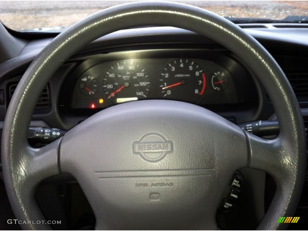 2001 Altima GXE - Opal Blue Metallic / Dusk photo #20