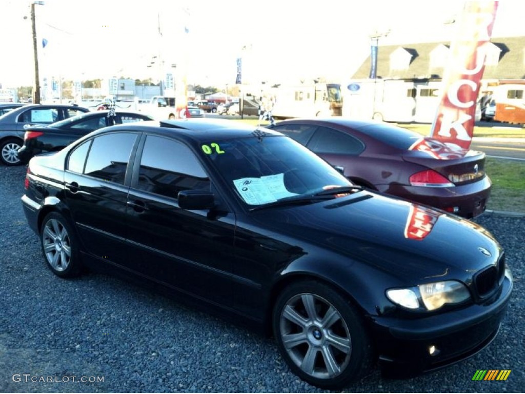 2002 3 Series 325i Sedan - Jet Black / Black photo #8