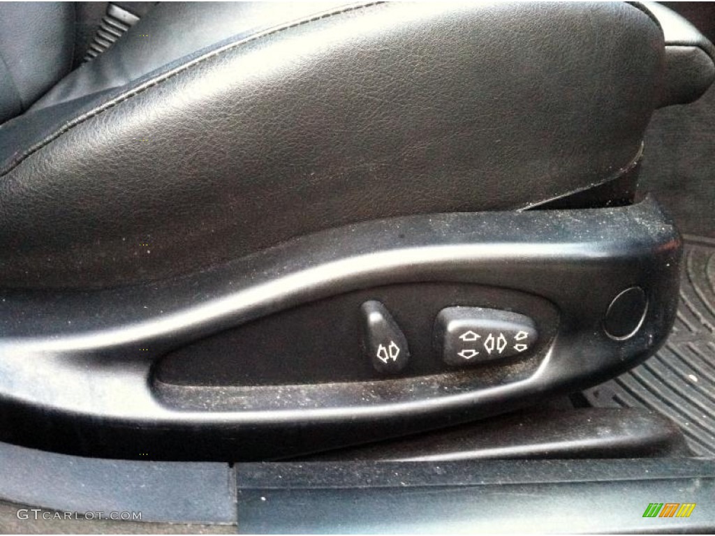 2002 3 Series 325i Sedan - Jet Black / Black photo #21