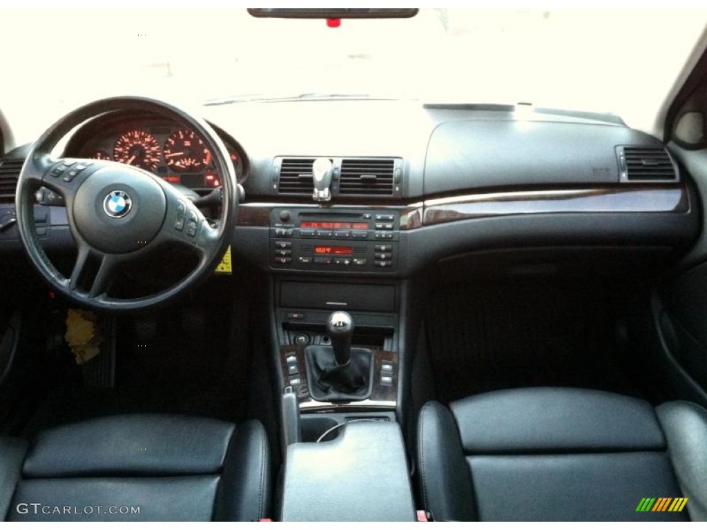 2002 3 Series 325i Sedan - Jet Black / Black photo #25