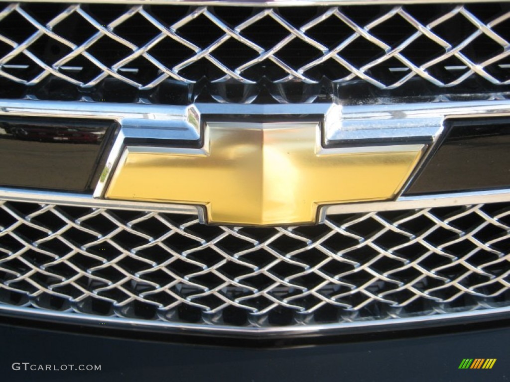 2009 Chevrolet Suburban LTZ Marks and Logos Photo #59891744