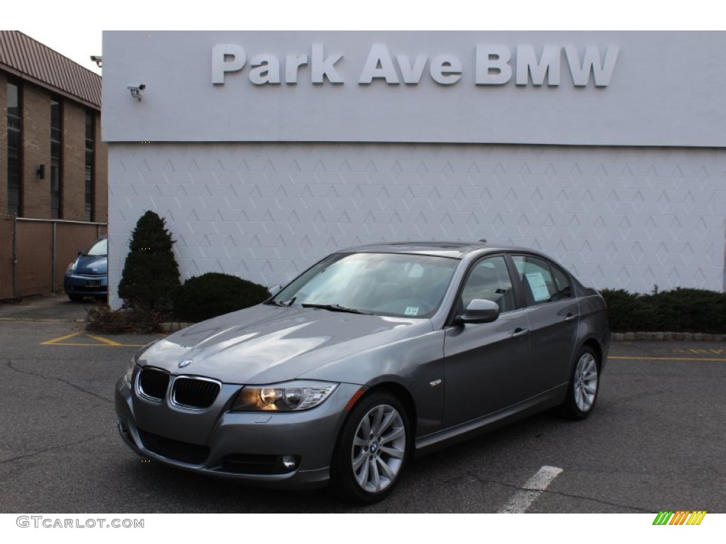 2009 3 Series 328xi Sedan - Space Grey Metallic / Black photo #1