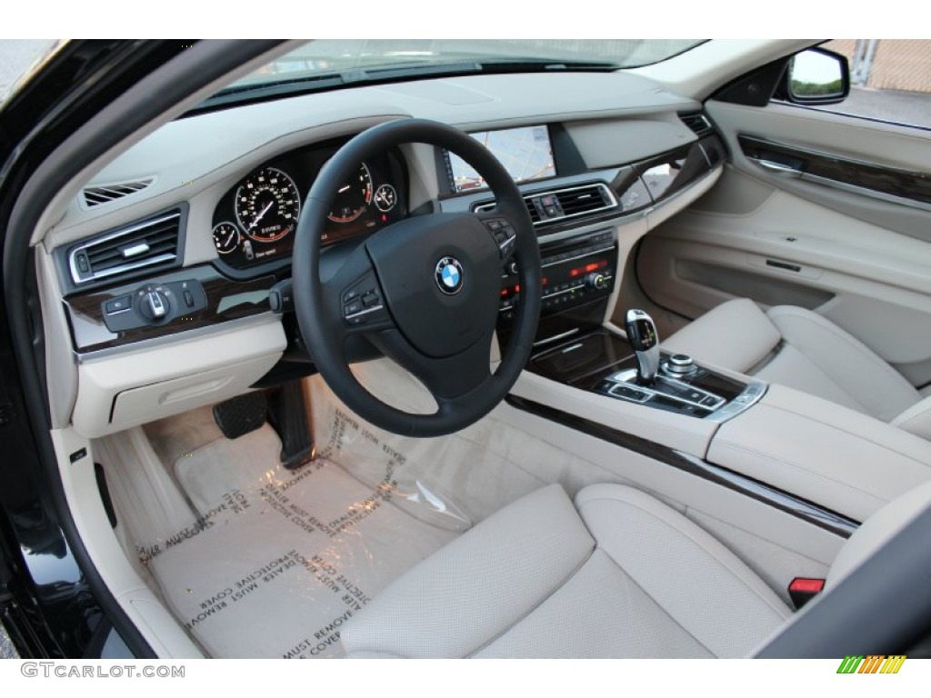 Oyster Nappa Leather Interior 2009 BMW 7 Series 750i Sedan Photo #59894120