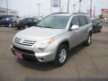 2007 Majestic Silver Metallic Suzuki XL7 AWD  photo #2