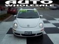 2010 Candy White Volkswagen New Beetle 2.5 Coupe  photo #2