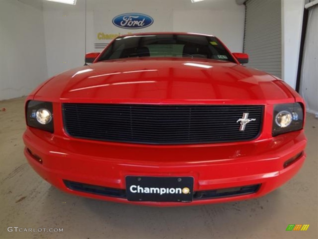 2007 Mustang V6 Premium Coupe - Torch Red / Dark Charcoal photo #2