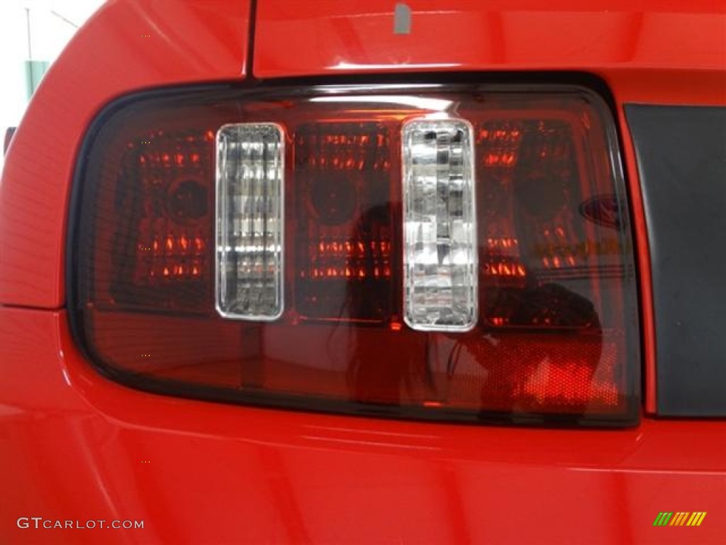 2007 Mustang V6 Premium Coupe - Torch Red / Dark Charcoal photo #14