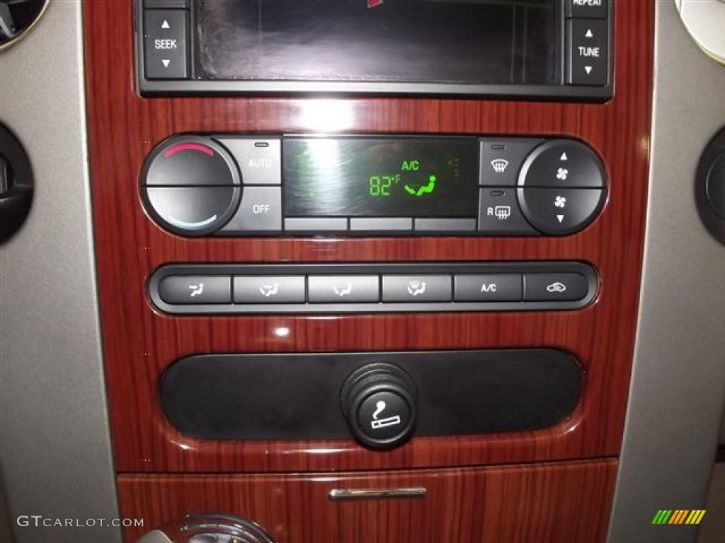 2006 F150 Lariat SuperCab - Medium Wedgewood Blue Metallic / Tan photo #14