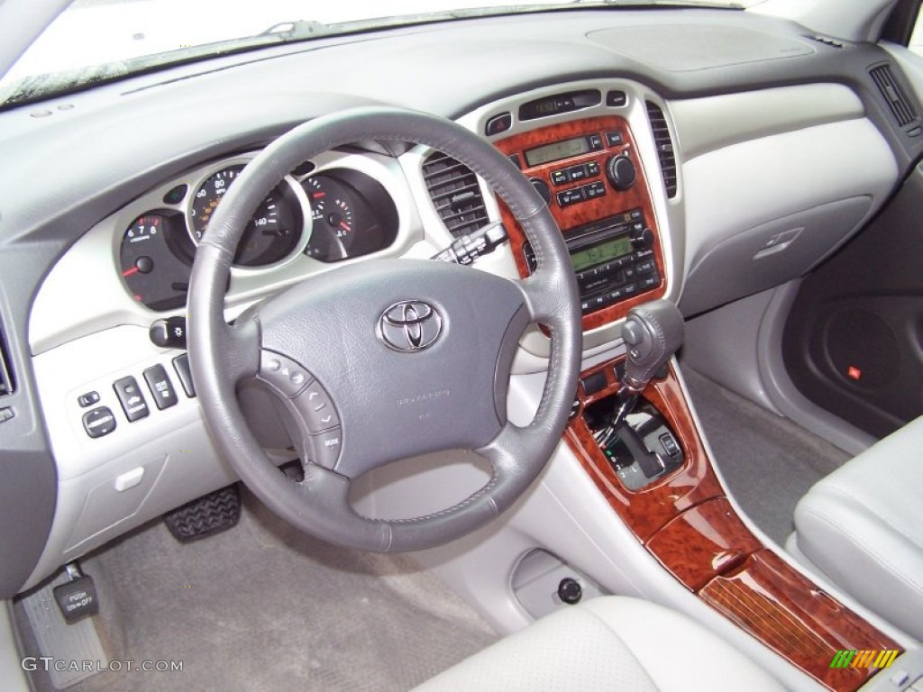 2004 Highlander Limited V6 - Super White / Ash photo #9