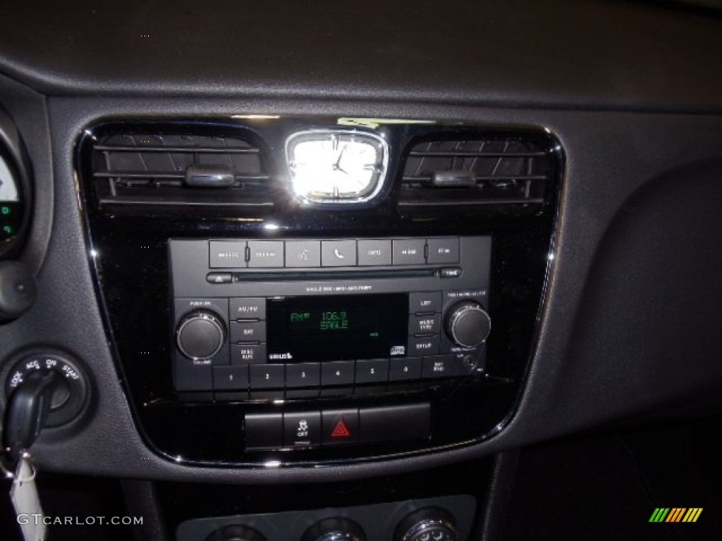 2012 Chrysler 200 Touring Sedan Controls Photo #59902310