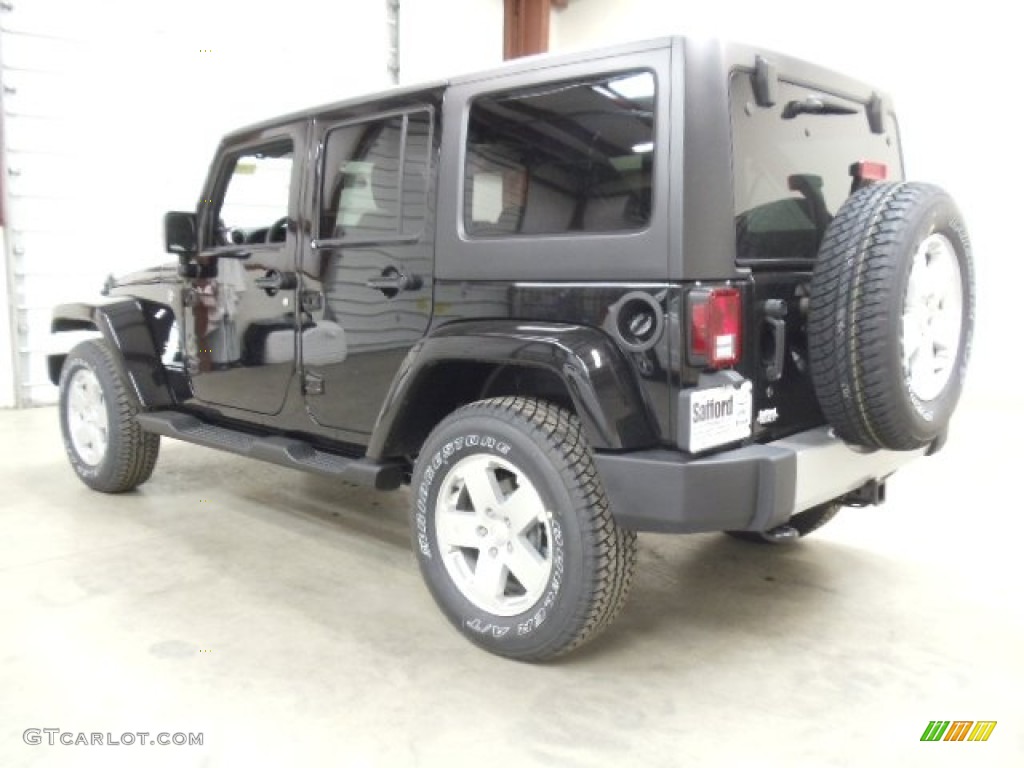2012 Wrangler Unlimited Sahara 4x4 - Black / Black photo #3