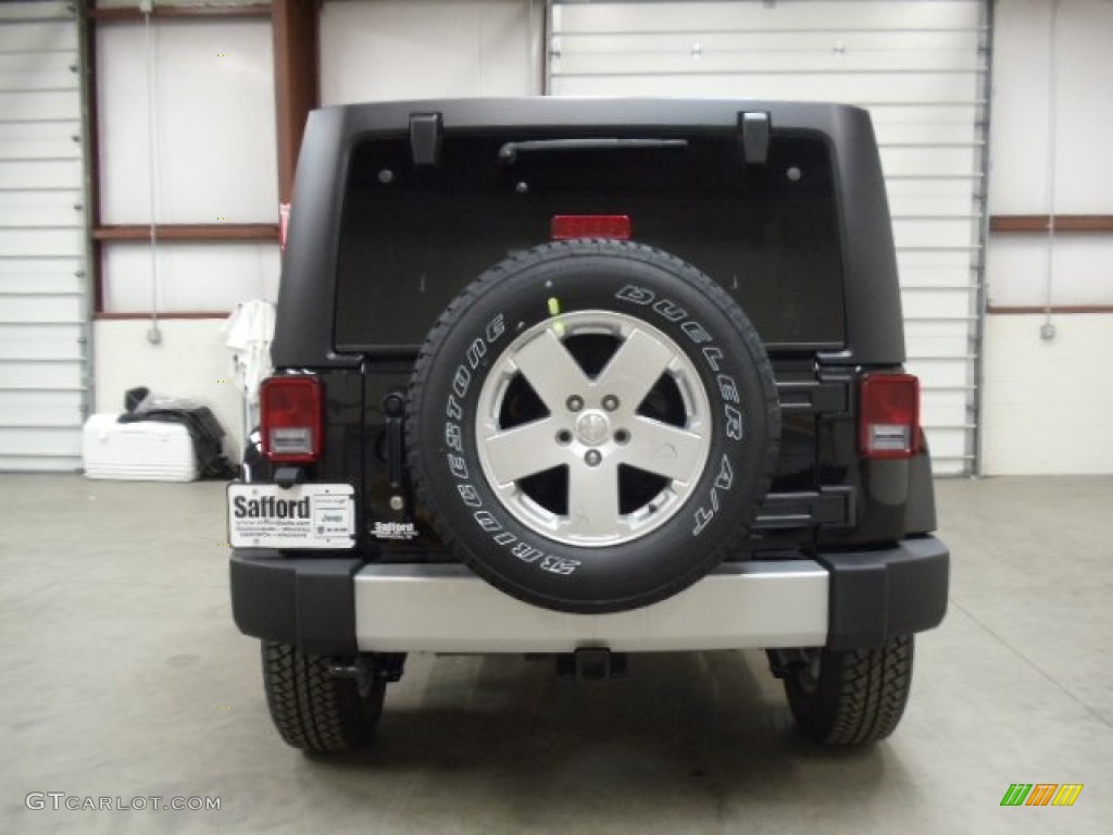 2012 Wrangler Unlimited Sahara 4x4 - Black / Black photo #4