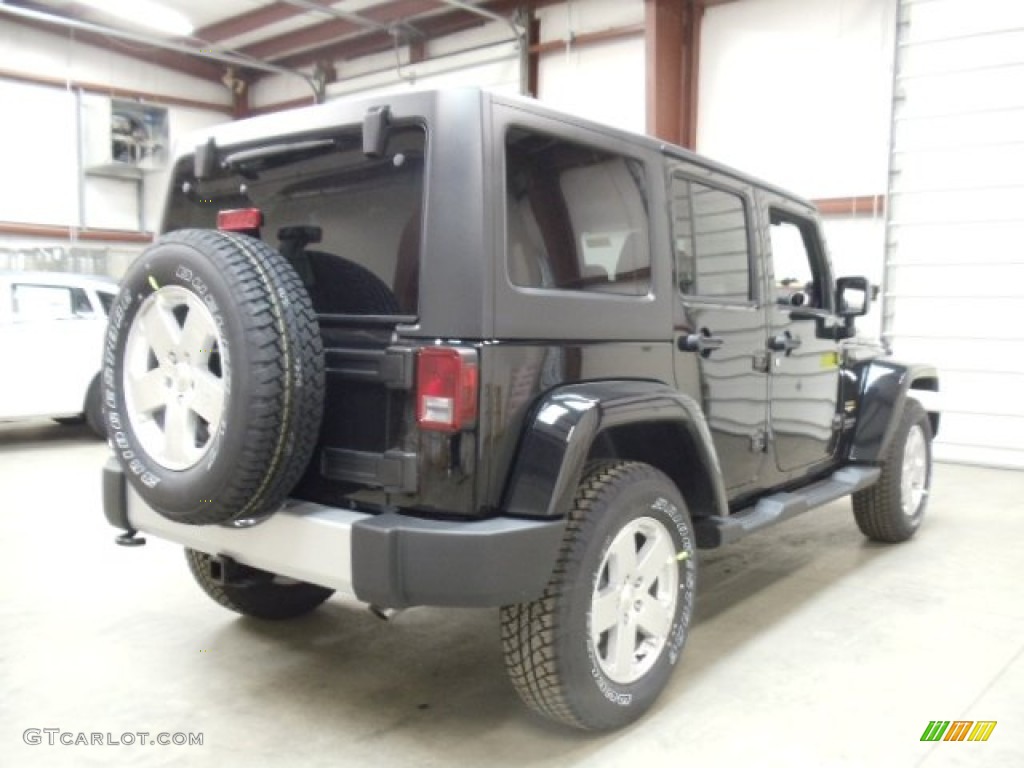 2012 Wrangler Unlimited Sahara 4x4 - Black / Black photo #5