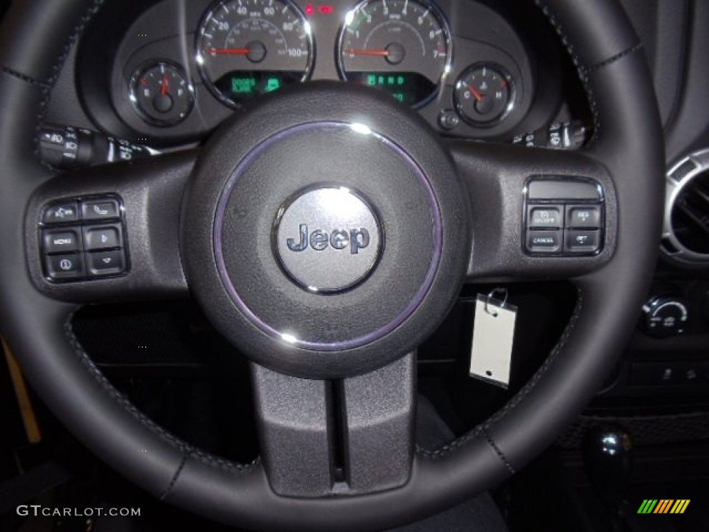 2012 Wrangler Unlimited Sahara 4x4 - Black / Black photo #16