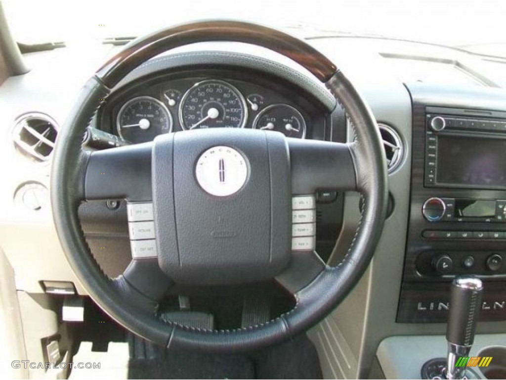 2008 Lincoln Mark LT SuperCrew 4x4 Black/Dove Grey Piping Steering Wheel Photo #59905878