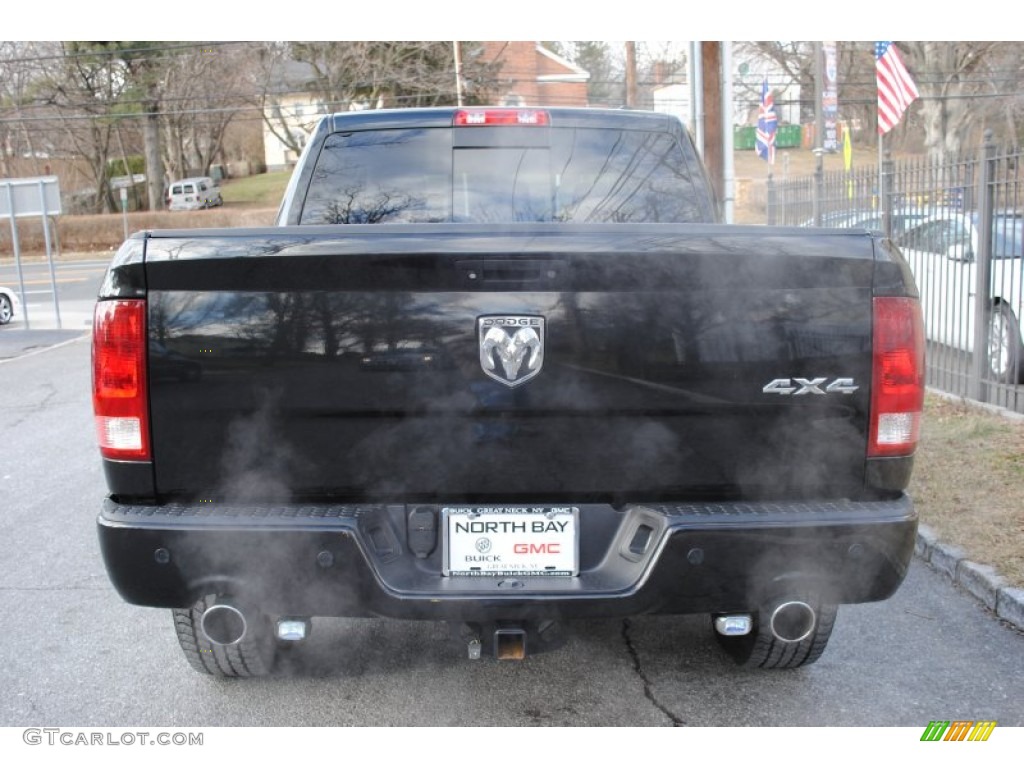 2010 Ram 1500 Sport Crew Cab 4x4 - Brilliant Black Crystal Pearl / Dark Slate Gray photo #5