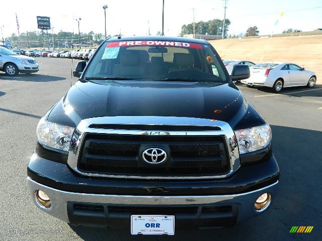 2010 Tundra SR5 CrewMax - Black / Sand Beige photo #18