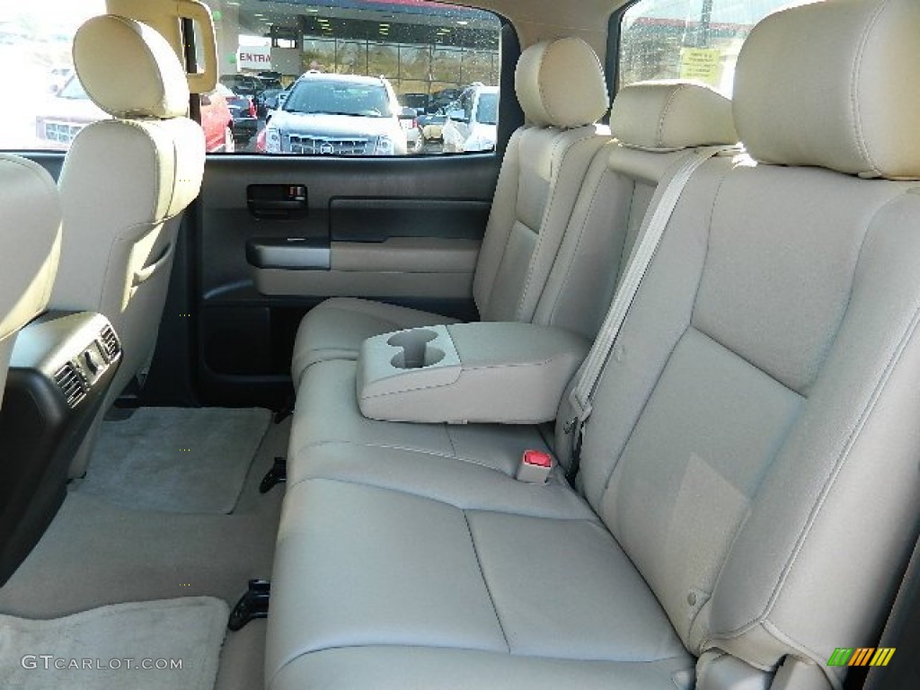 2010 Tundra SR5 CrewMax - Black / Sand Beige photo #21