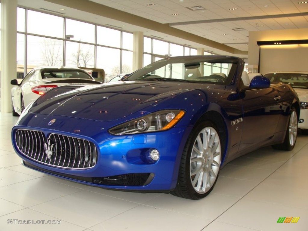 2012 GranTurismo Convertible GranCabrio - Blu Mediterraneo (Blue Metallic) / Pearl Beige photo #3