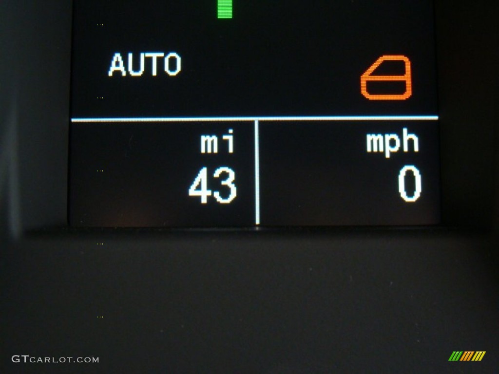 2012 GranTurismo Convertible GranCabrio - Blu Mediterraneo (Blue Metallic) / Pearl Beige photo #26