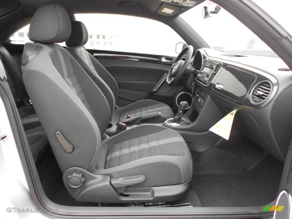 Titan Black Interior 2012 Volkswagen Beetle Turbo Photo #59909621