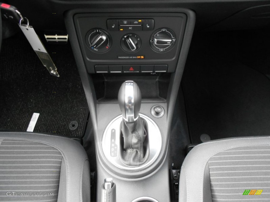 2012 Volkswagen Beetle Turbo 6 Speed DSG Dual-Clutch Automatic Transmission Photo #59909669