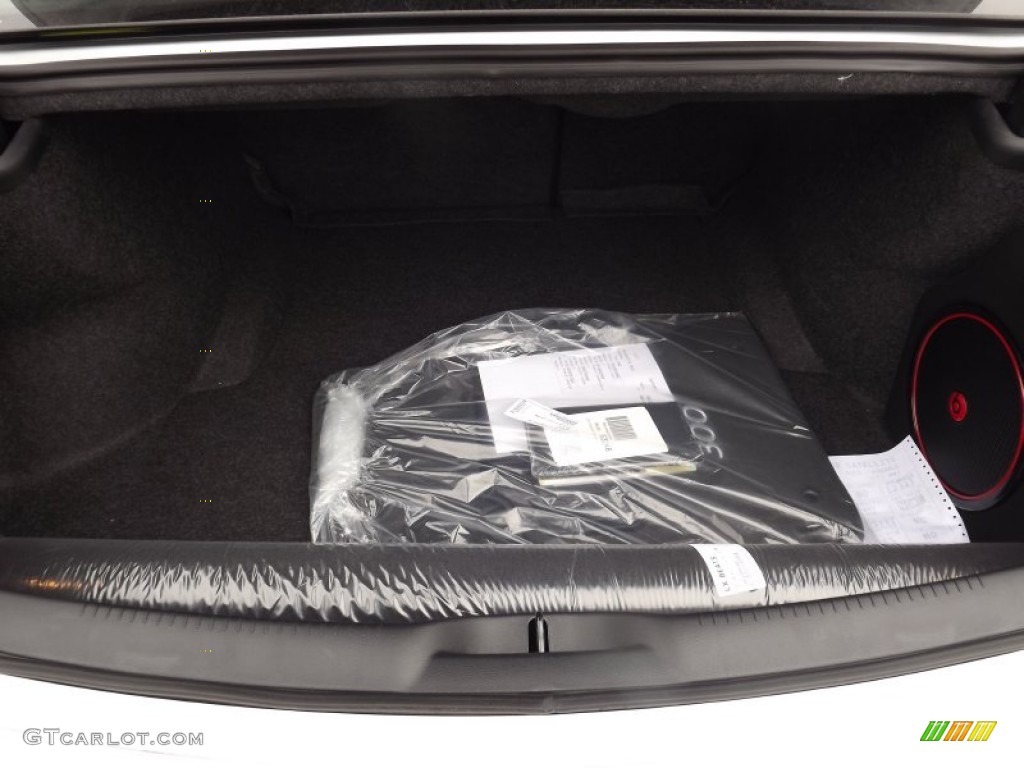 2012 300 S V8 - Bright White / Black photo #15
