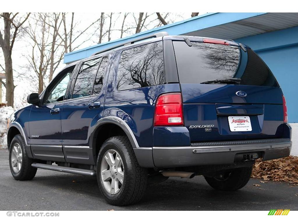 2004 Explorer XLT 4x4 - Dark Blue Pearl Metallic / Graphite photo #12