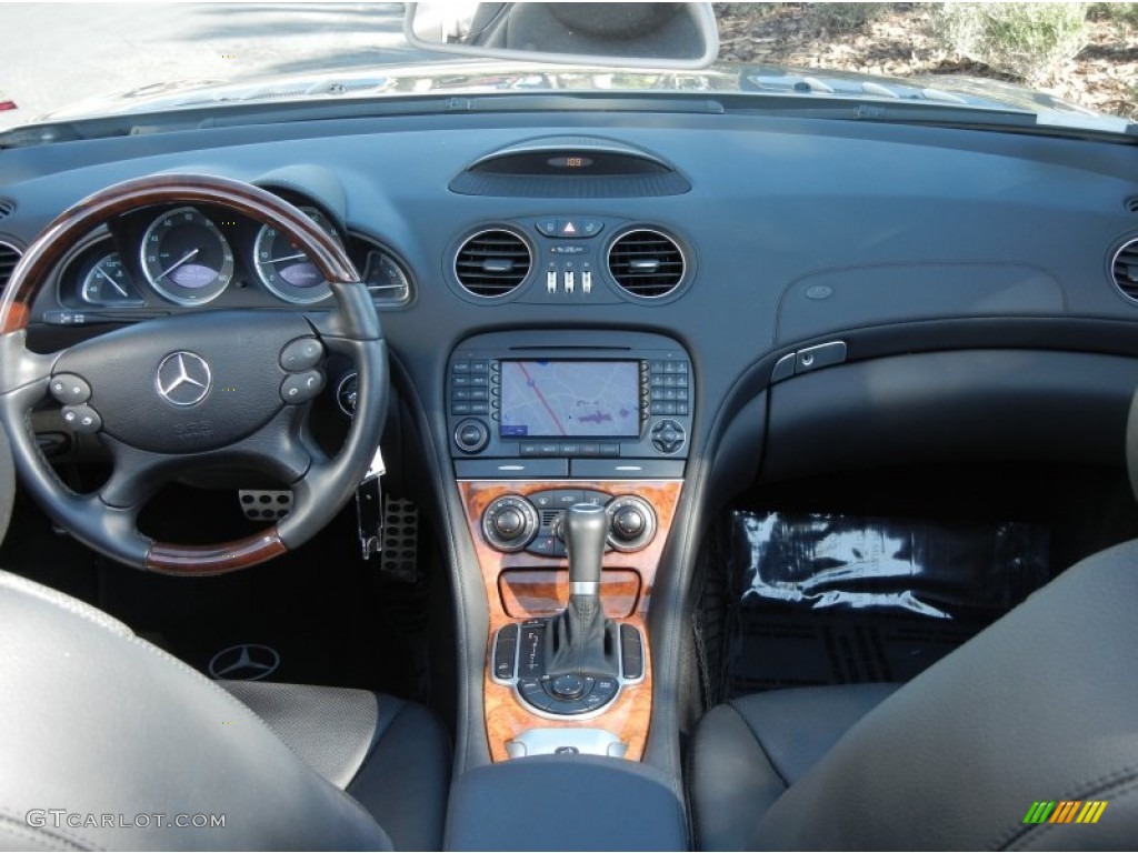 2007 Mercedes-Benz SL 550 Roadster Black Dashboard Photo #59912732