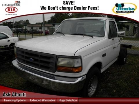 1996 Ford F250 XL Regular Cab Chassis Data, Info and Specs