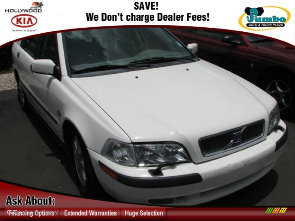 2001 S40 1.9T - White / Off Black photo #1