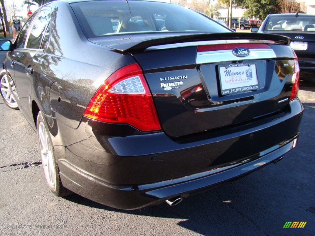 2011 Fusion SEL V6 - Tuxedo Black Metallic / Medium Light Stone photo #38