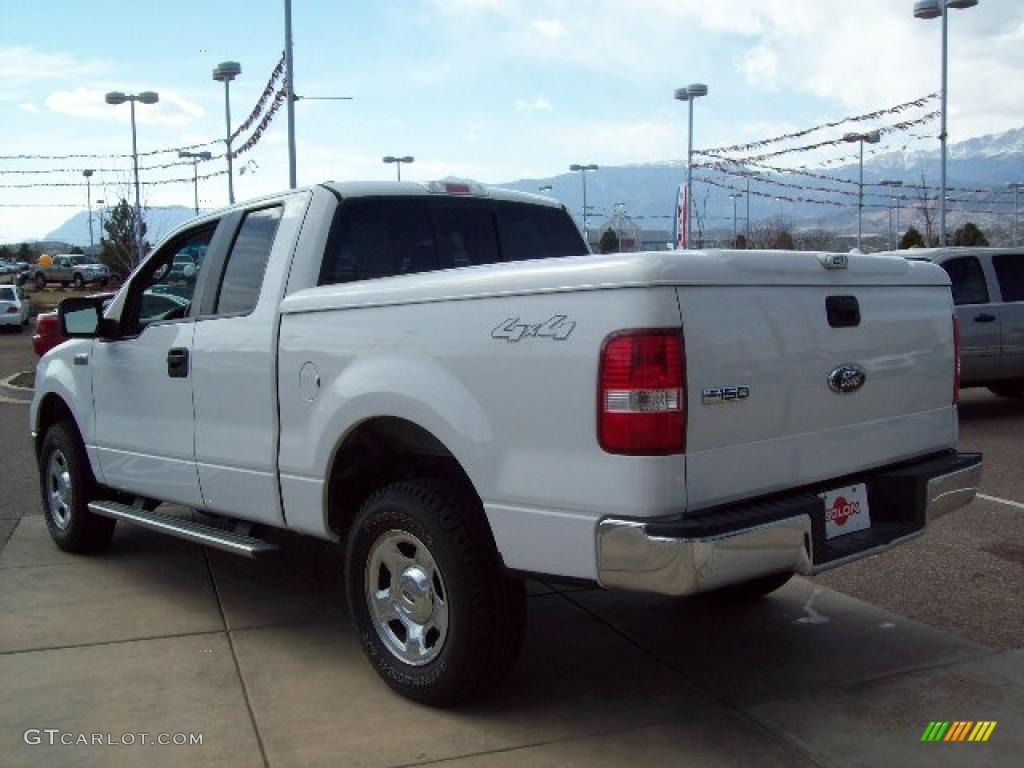 2006 F150 XLT SuperCab 4x4 - Oxford White / Medium/Dark Flint photo #13