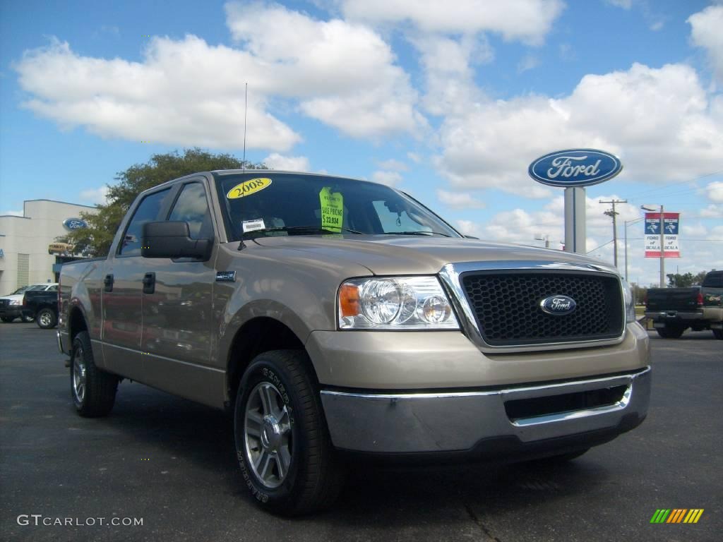 2008 F150 XLT SuperCrew - Pueblo Gold Metallic / Tan photo #1