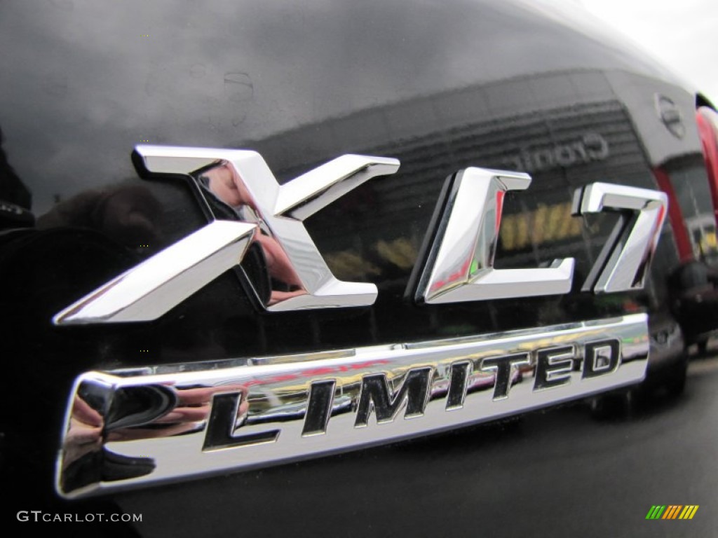 2008 Suzuki XL7 Limited Marks and Logos Photos