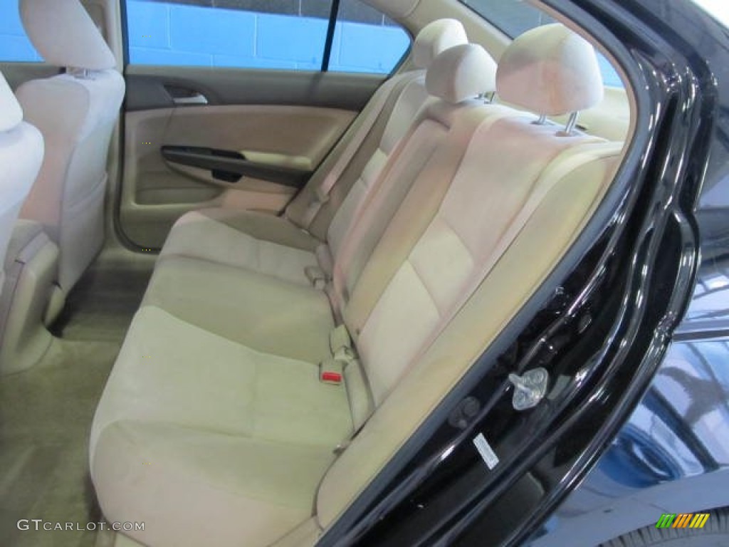 2009 Accord LX-P Sedan - Crystal Black Pearl / Ivory photo #9