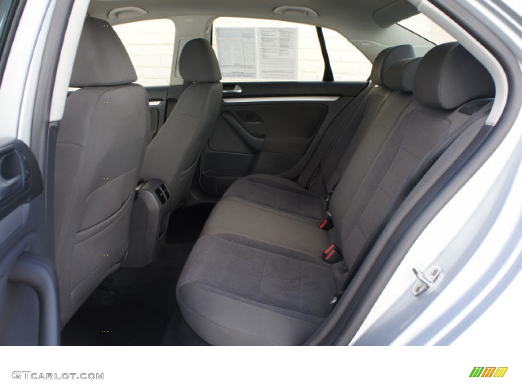 2007 Volkswagen Jetta 2.0T Sedan Rear Seat Photos