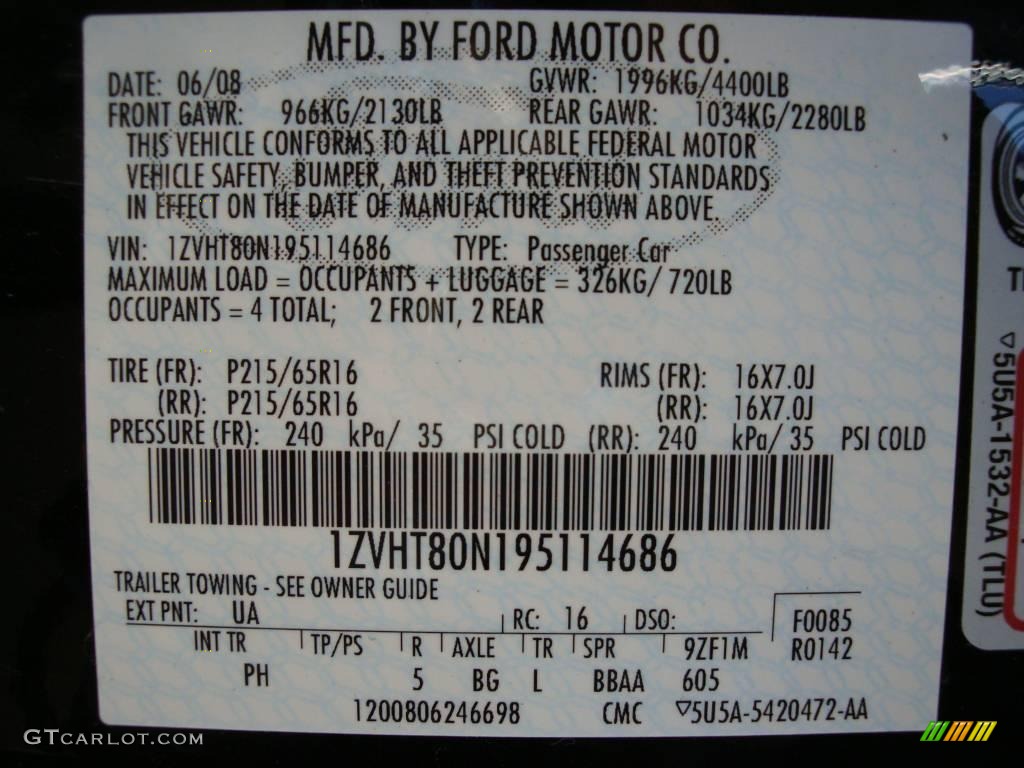 2009 Mustang V6 Coupe - Black / Medium Parchment photo #27